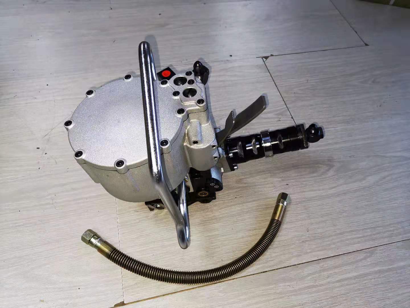 一体气动钢带捆扎机KZ19/16打包机阀套