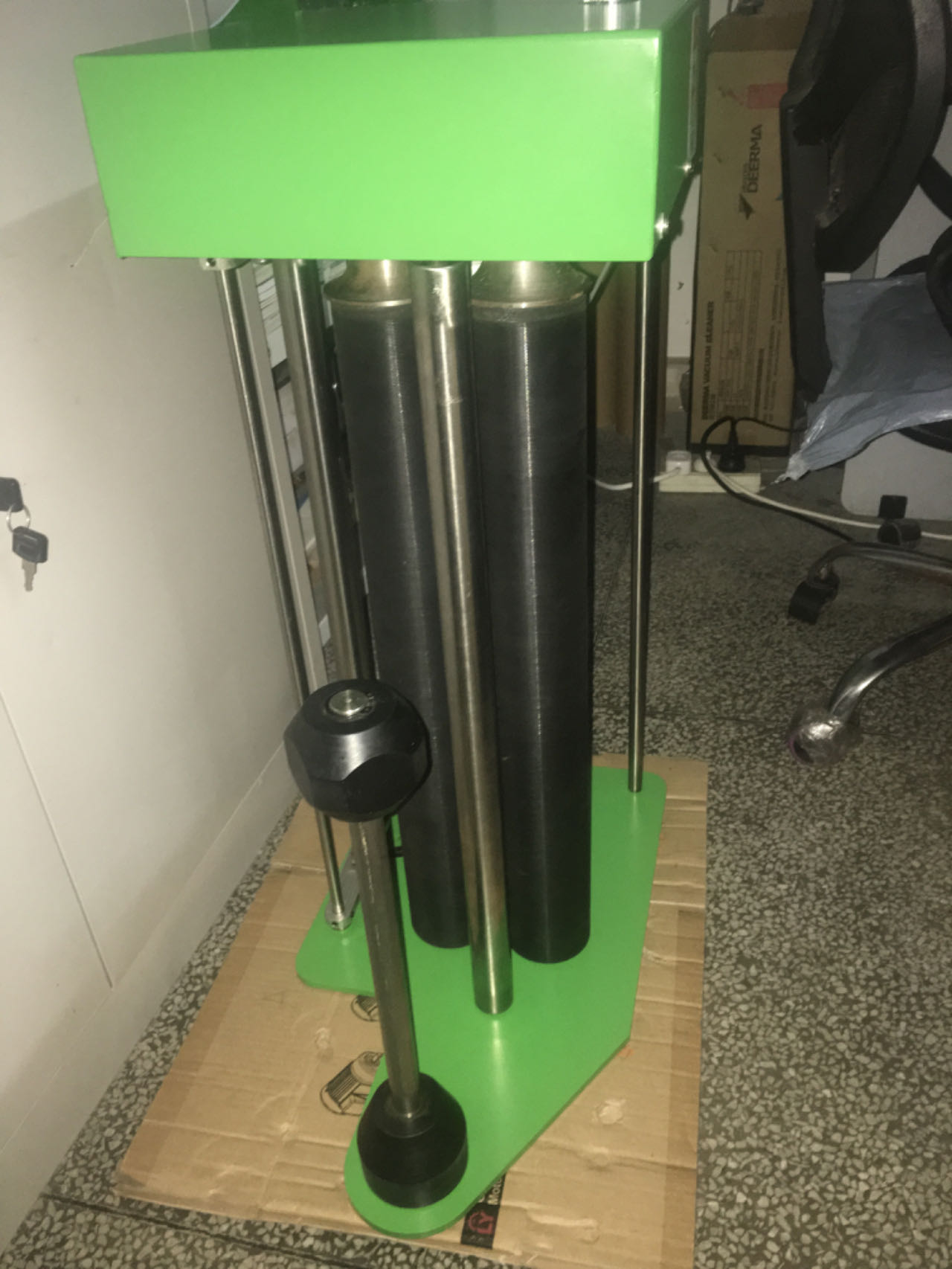 缠绕机膜架，预拉伸膜架