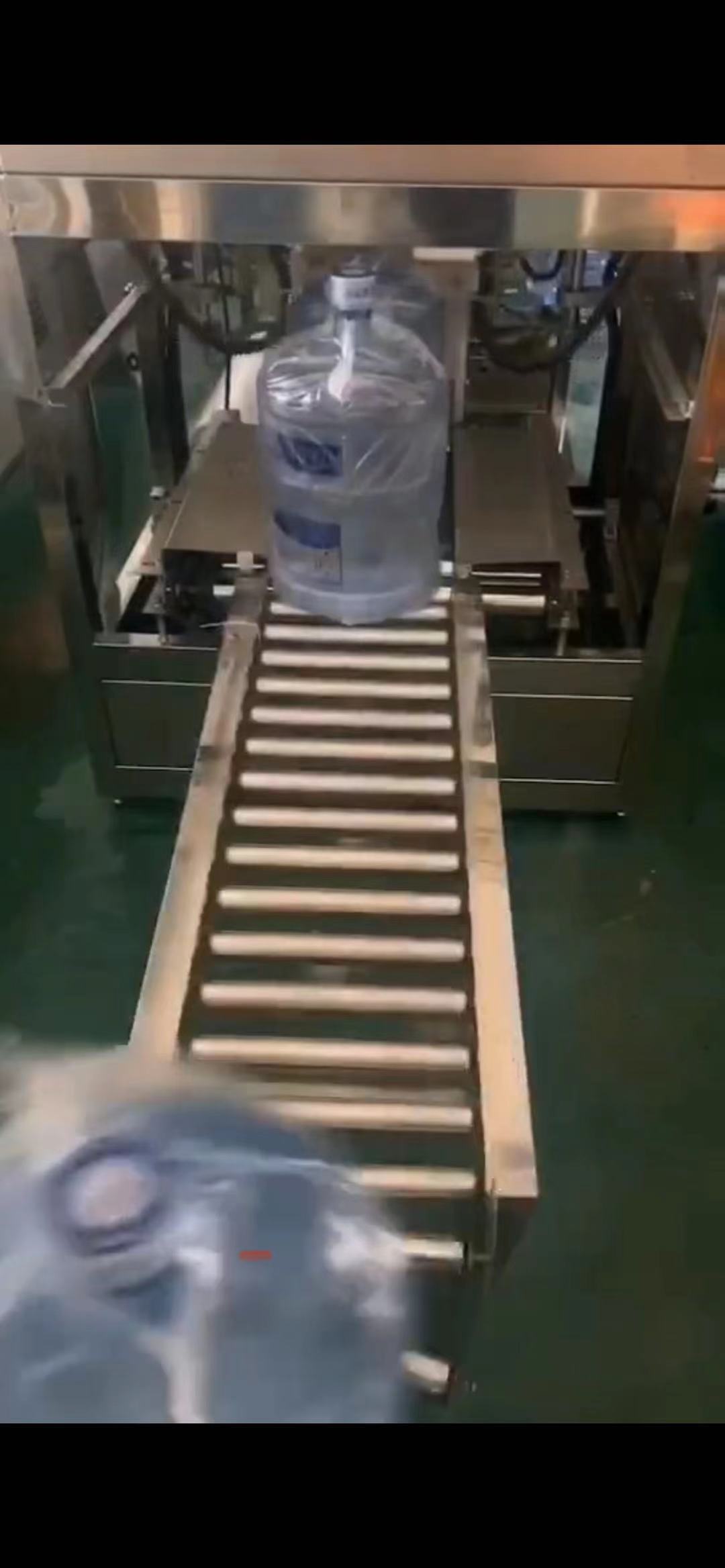 桶装水套膜机主机架