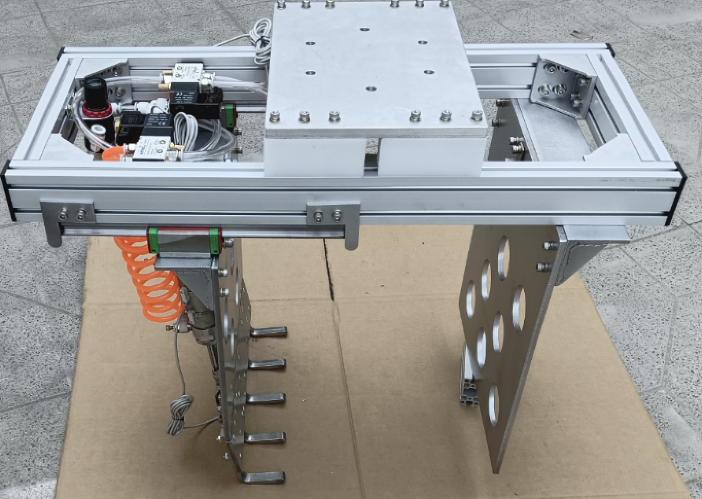 码垛夹具-防爆码垛机器人夹具